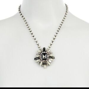 T & J DESIGNS Necklace 18k Gold Plated Cream‎ Smoke and Crystal Brooch NWT